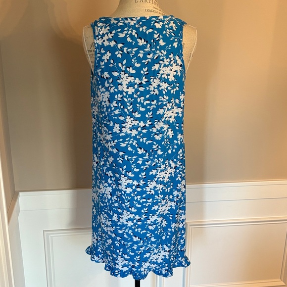 Draper James Sleeveless Blue and White Floral Nightgown - Picture 2 of 4